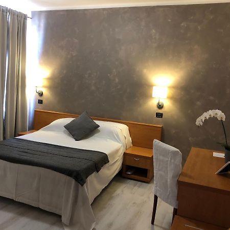 Aquam Albergo Acqui Terme Luaran gambar